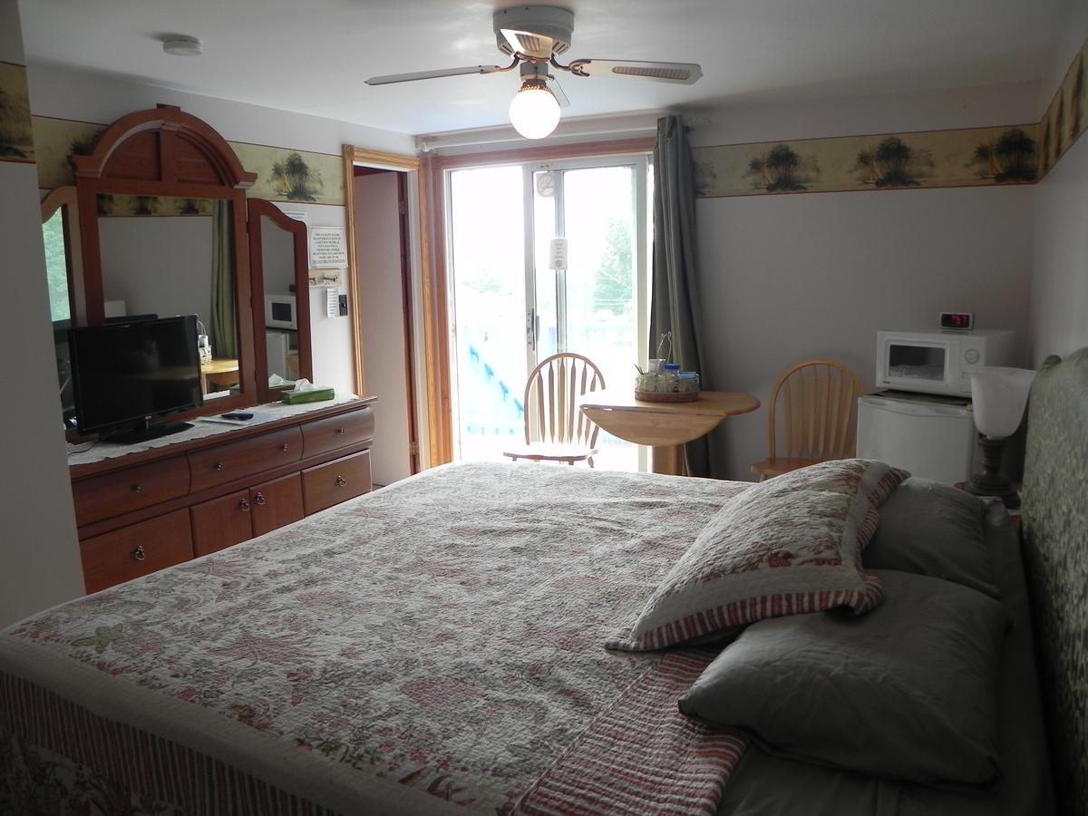 Lakeview Motel & Cottages Sauble Beach Esterno foto
